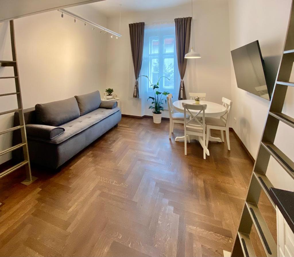 Ars Longa Apartments Ljubljana Exterior foto